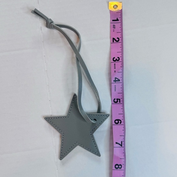 Gray Star Bag Charm Keychain | Leather Look Luggage Tag Purse Accessory - Picture 5 of 5